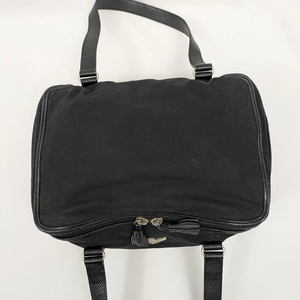 Bottega Veneta Toiletry Bag - Picture 15 of 15